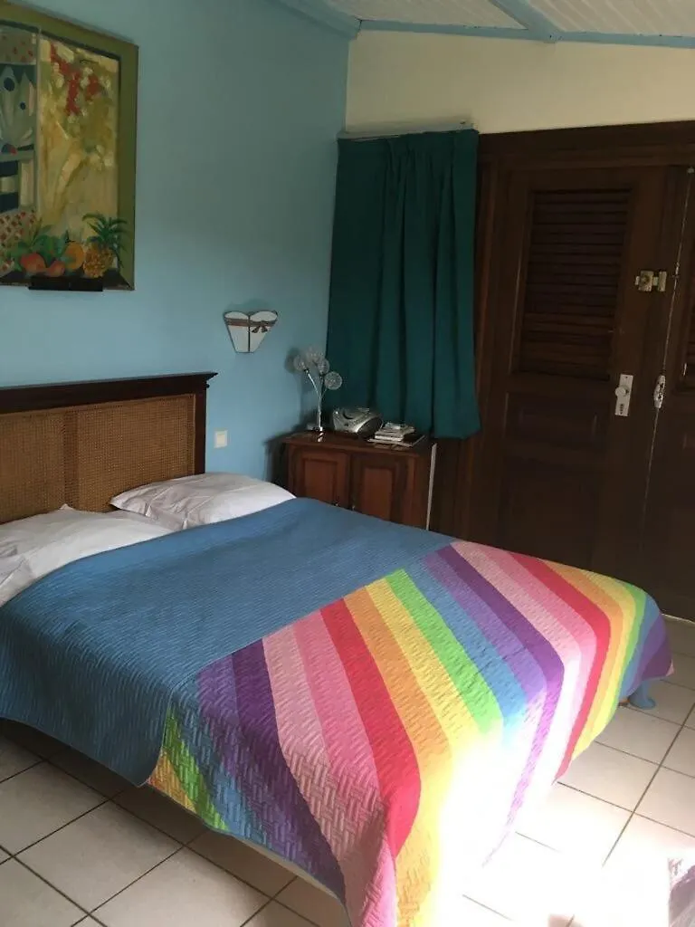 Le Pilibo, Quiet, Pool, Beach 5 Min Walk Sainte-Anne