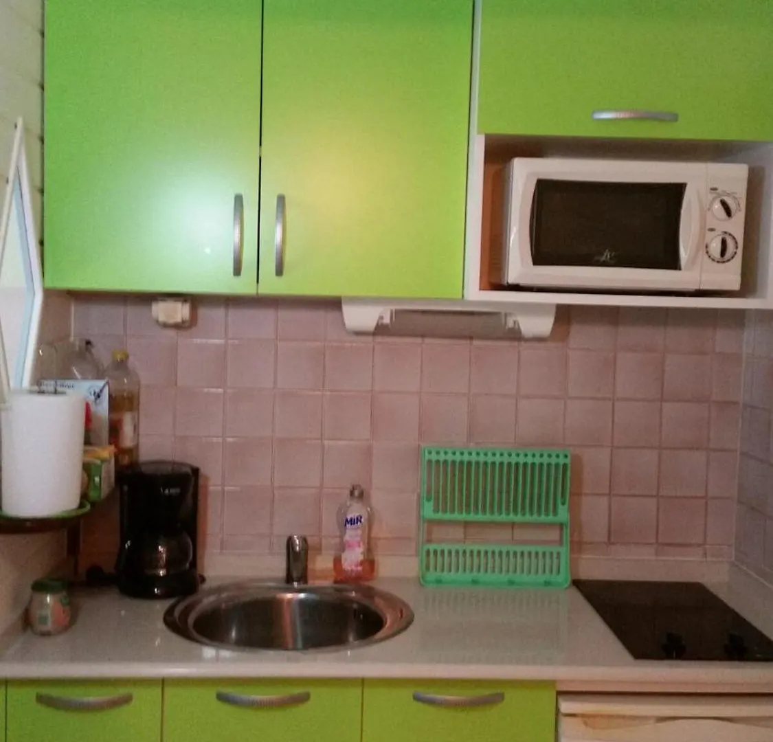 Le Pilibo, Quiet, Pool, Beach 5 Min Walk Sainte-Anne Apartment
